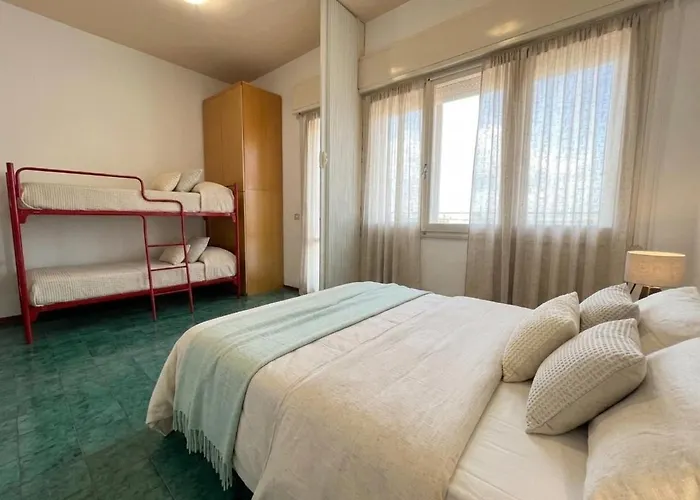 2 Attico Vista Mare Апартаменты *